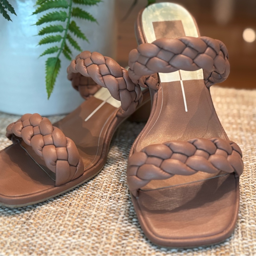 Women’s Dolce Vita Braided Strap Taupe Dress Sandals with Low Heel Size 8.5 Wide